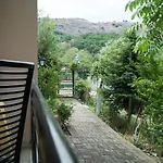 Lampros Apartman