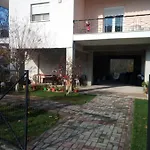 Lampros *